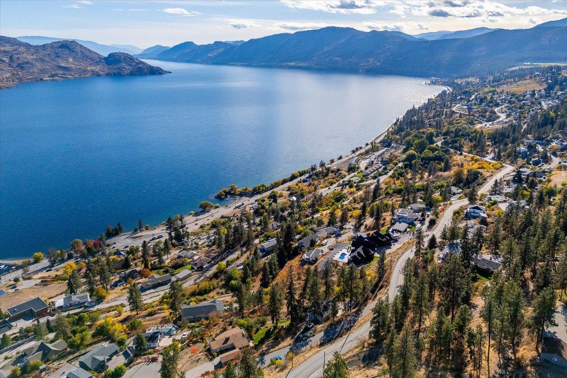 









5821


Atkinson

Crescent,
Peachland,




BC
V0H 1X4

