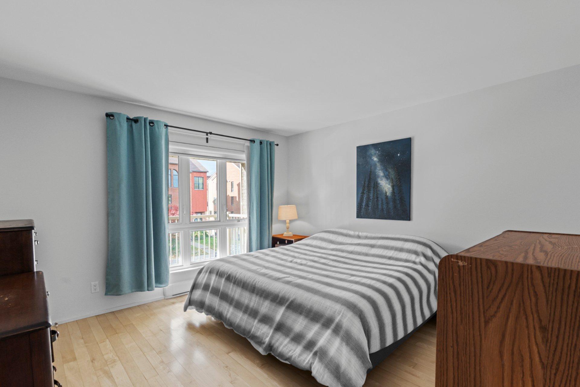 









8509


Av. André-Grasset

,
Montréal (Ahuntsic-Cartierville),




QC
H2M2M5

