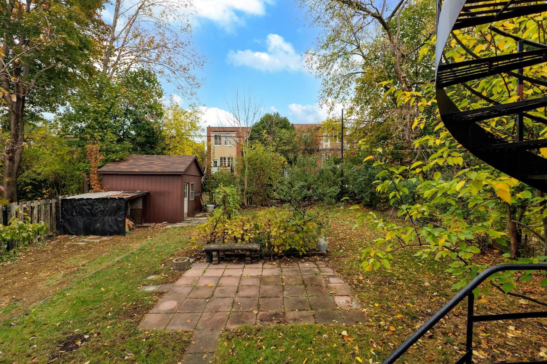 









4589

 - 4591


Av. de Hampton

,
Montréal (Côte-des-Neiges/Notre-Dame-de-Grâce),




QC
H4A2L5

