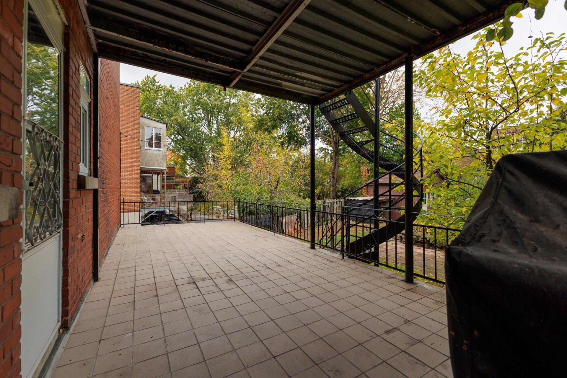 









4589

 - 4591


Av. de Hampton

,
Montréal (Côte-des-Neiges/Notre-Dame-de-Grâce),




QC
H4A2L5

