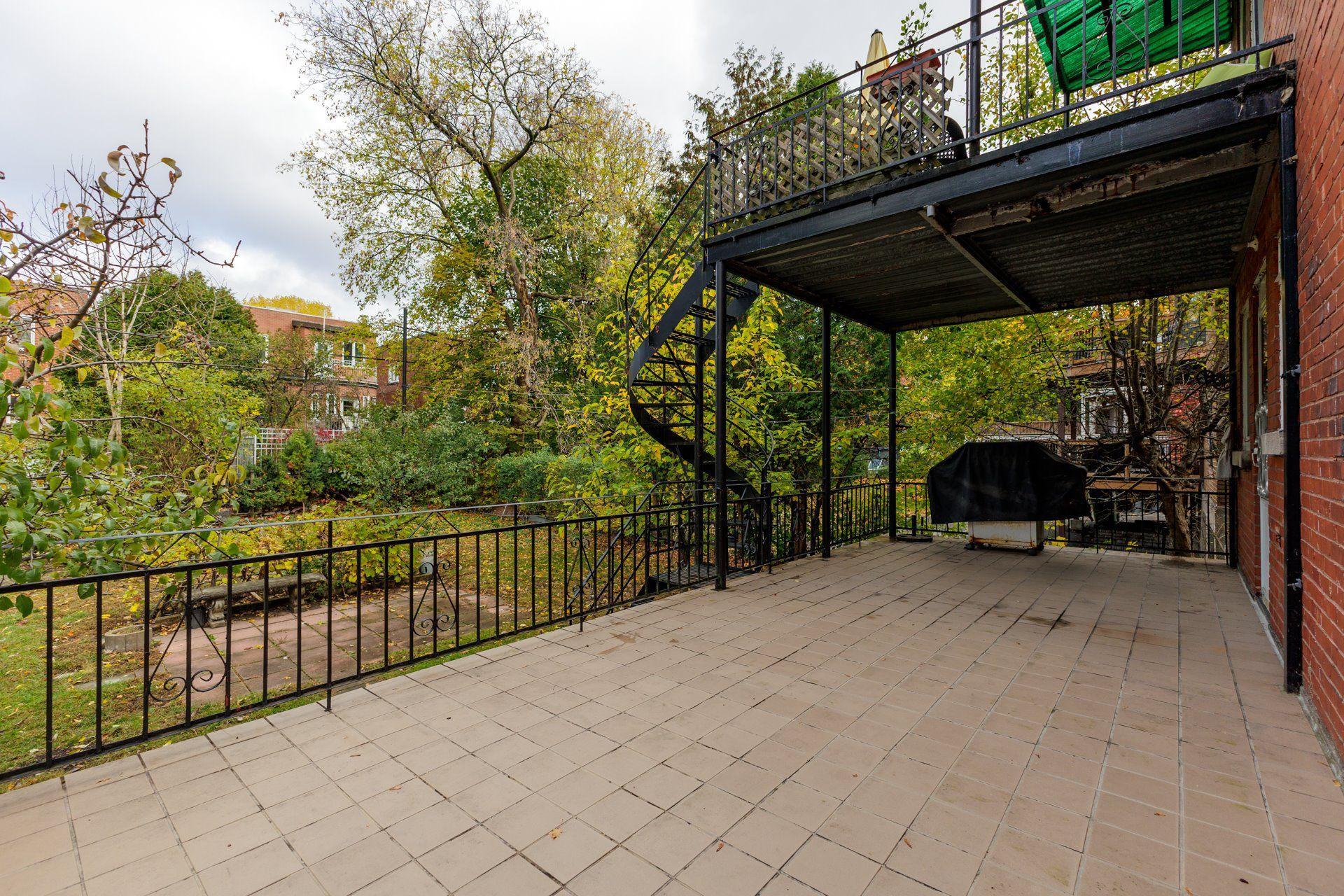 









4589

 - 4591


Av. de Hampton

,
Montréal (Côte-des-Neiges/Notre-Dame-de-Grâce),




QC
H4A2L5

