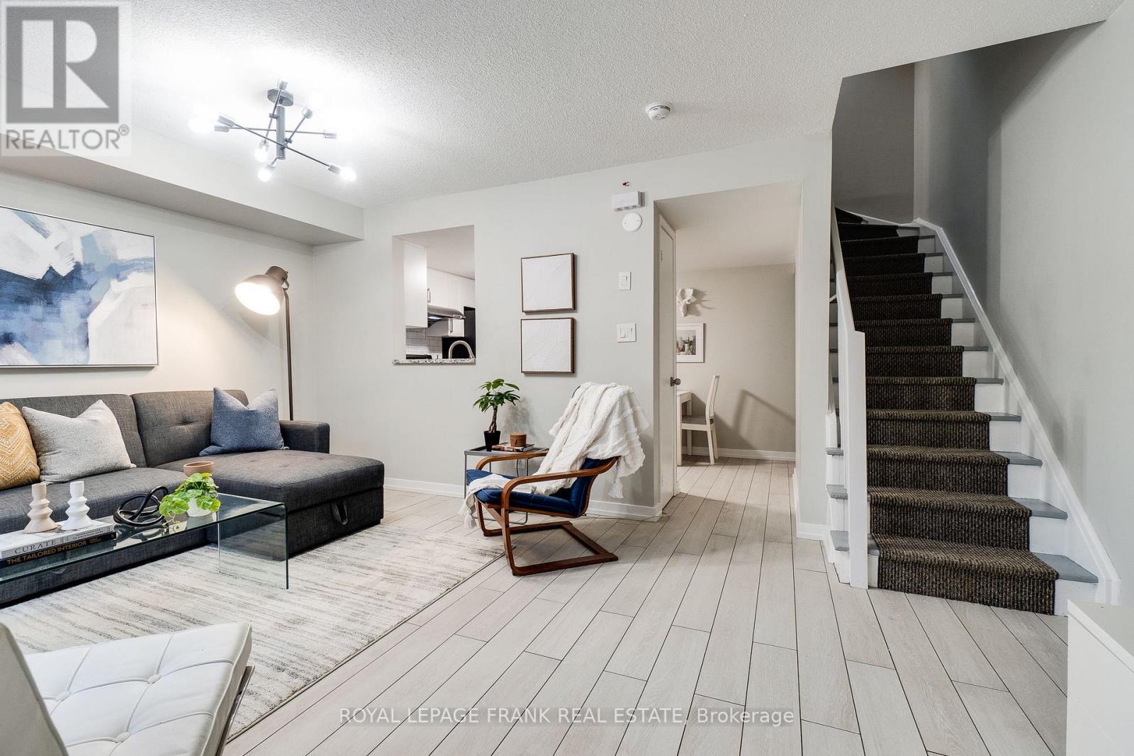 












121 - 70 DOURO STREET

,
Toronto (Niagara),




Ontario
M6K3N4

