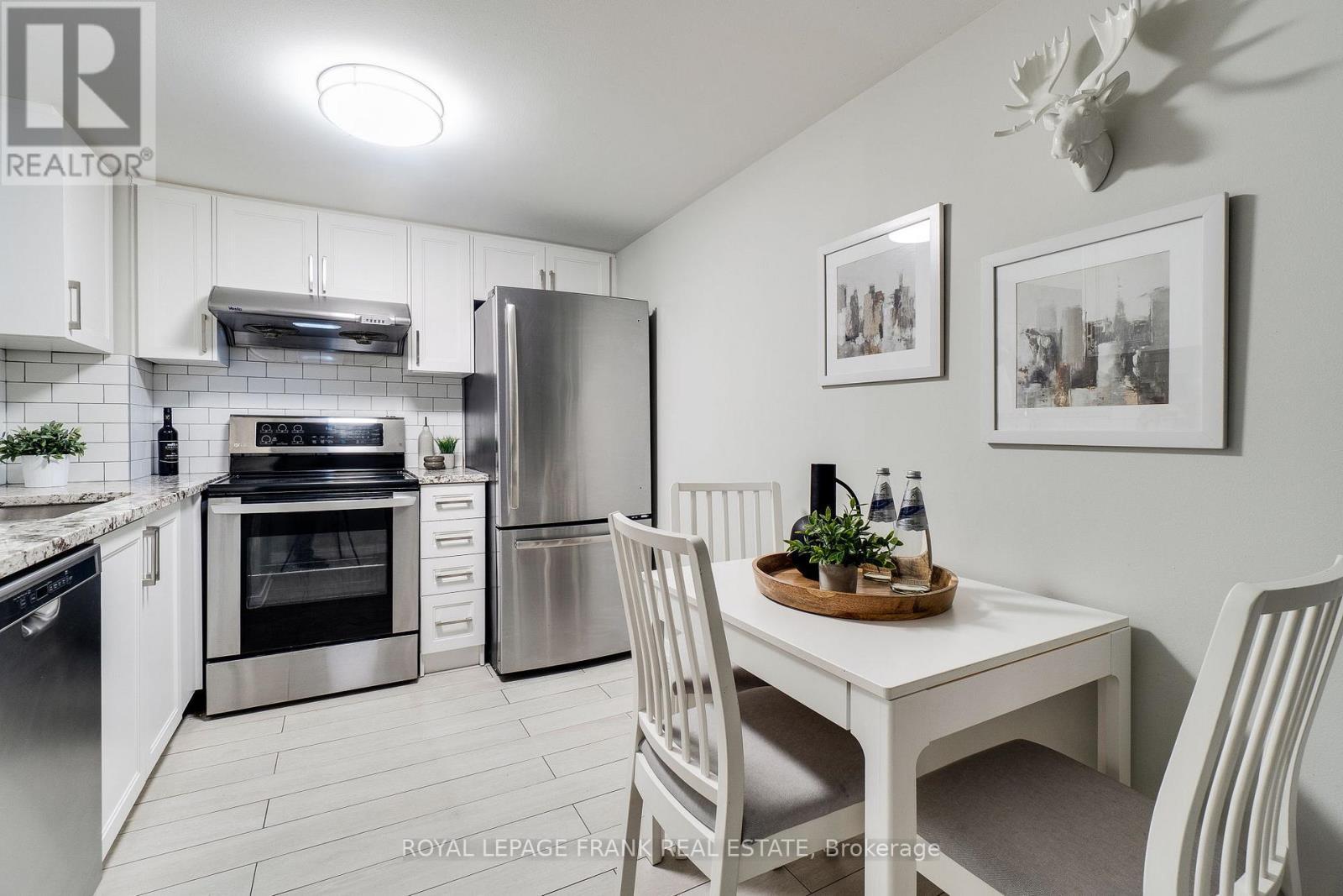 












121 - 70 DOURO STREET

,
Toronto (Niagara),




Ontario
M6K3N4

