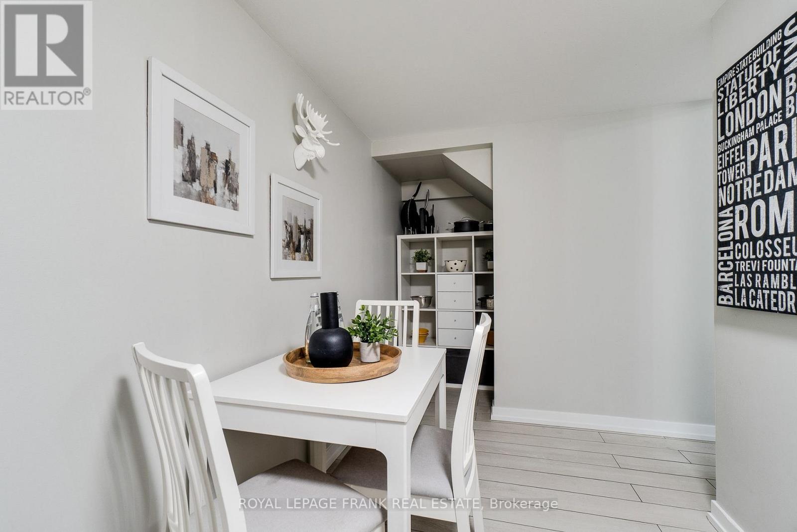 












121 - 70 DOURO STREET

,
Toronto (Niagara),




Ontario
M6K3N4

