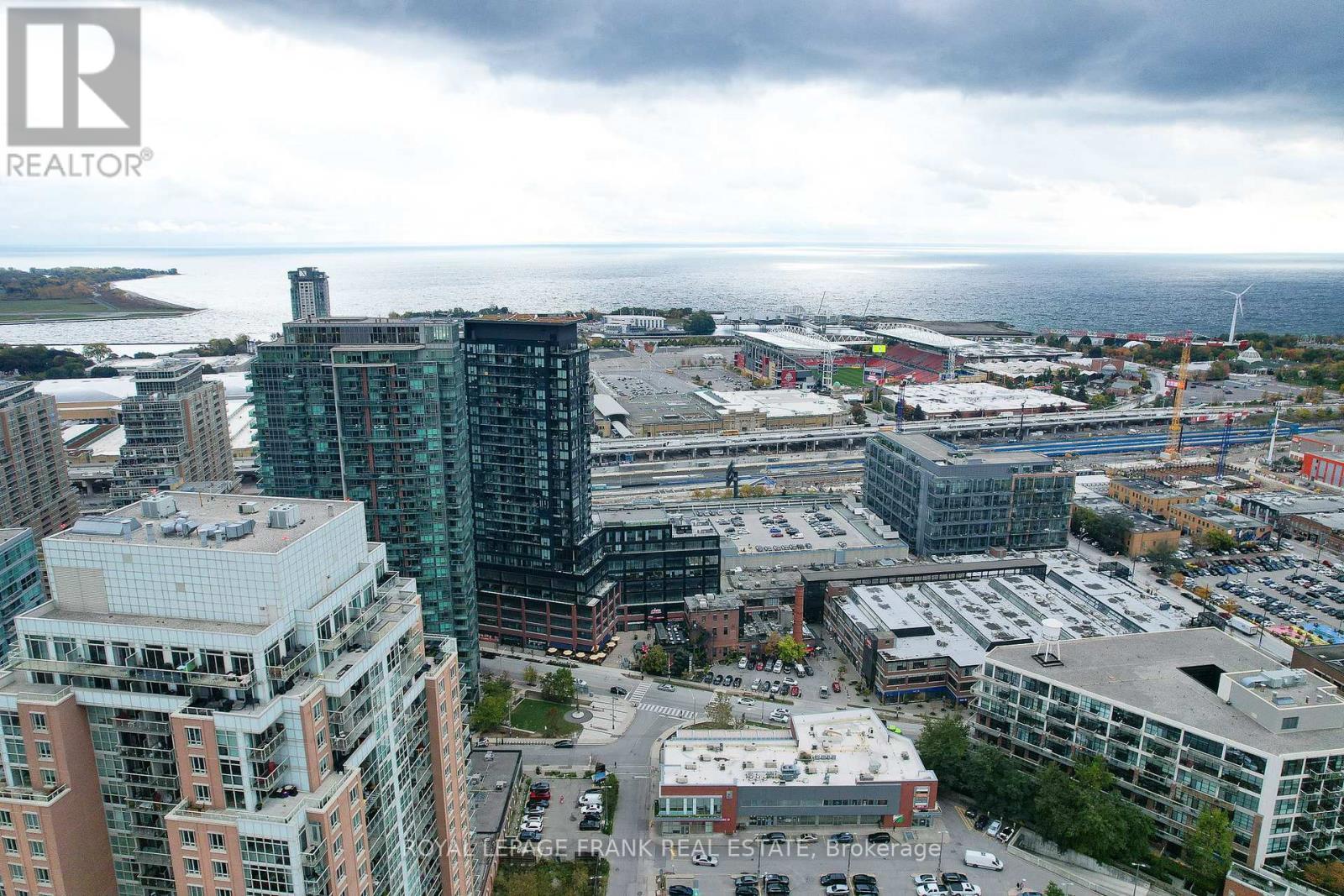 












121 - 70 DOURO STREET

,
Toronto (Niagara),




Ontario
M6K3N4

