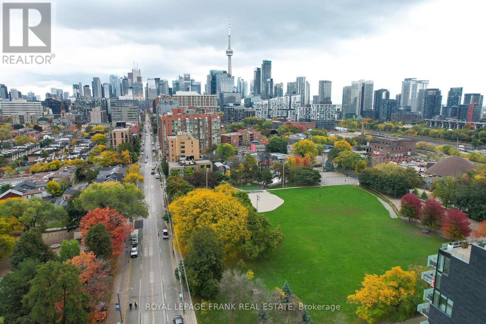 












121 - 70 DOURO STREET

,
Toronto (Niagara),




Ontario
M6K3N4

