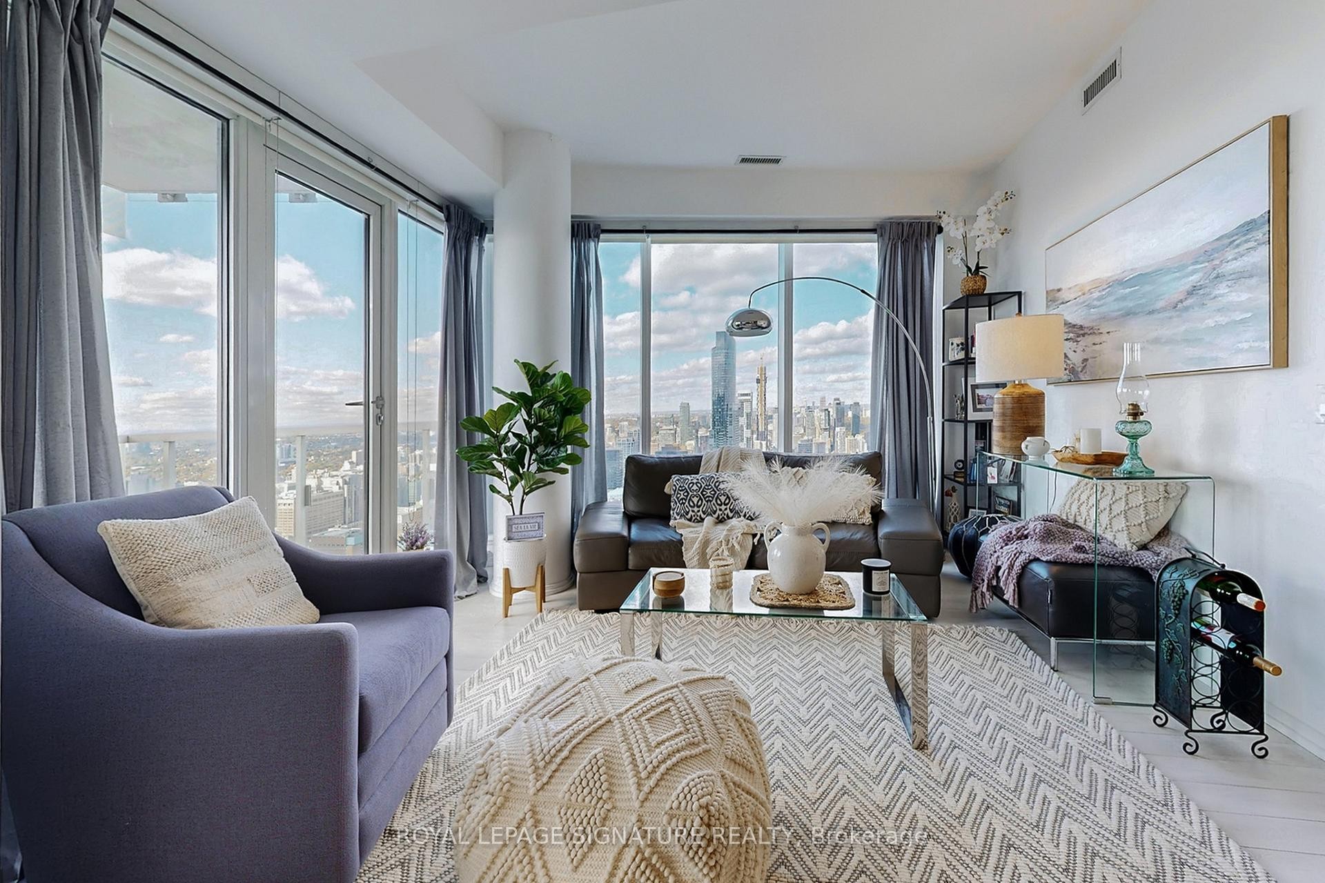 









197


Yonge

Street, 5811,
Toronto,




ON
M5B 0C1

