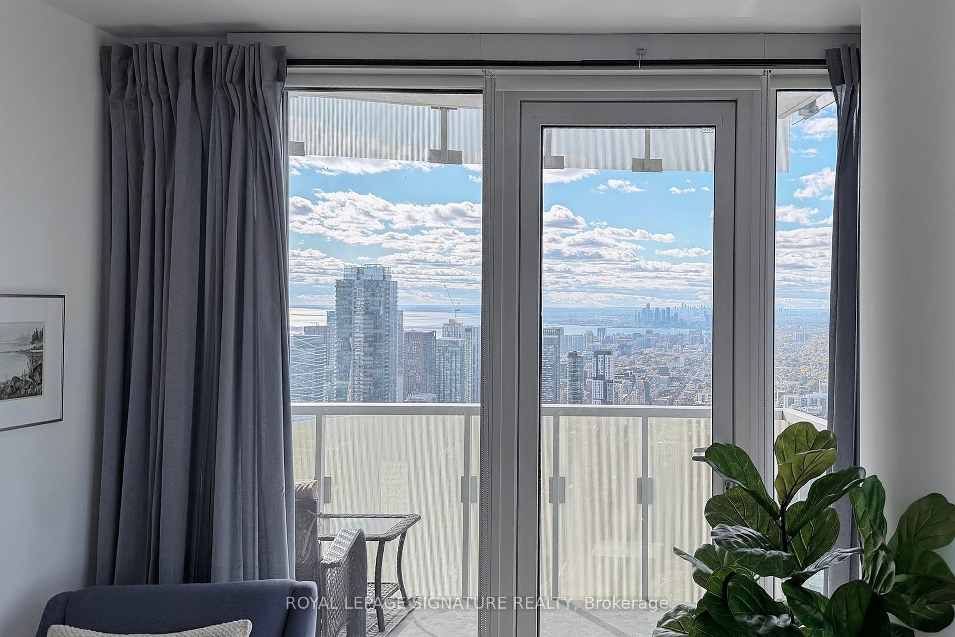 









197


Yonge

Street, 5811,
Toronto,




ON
M5B 0C1

