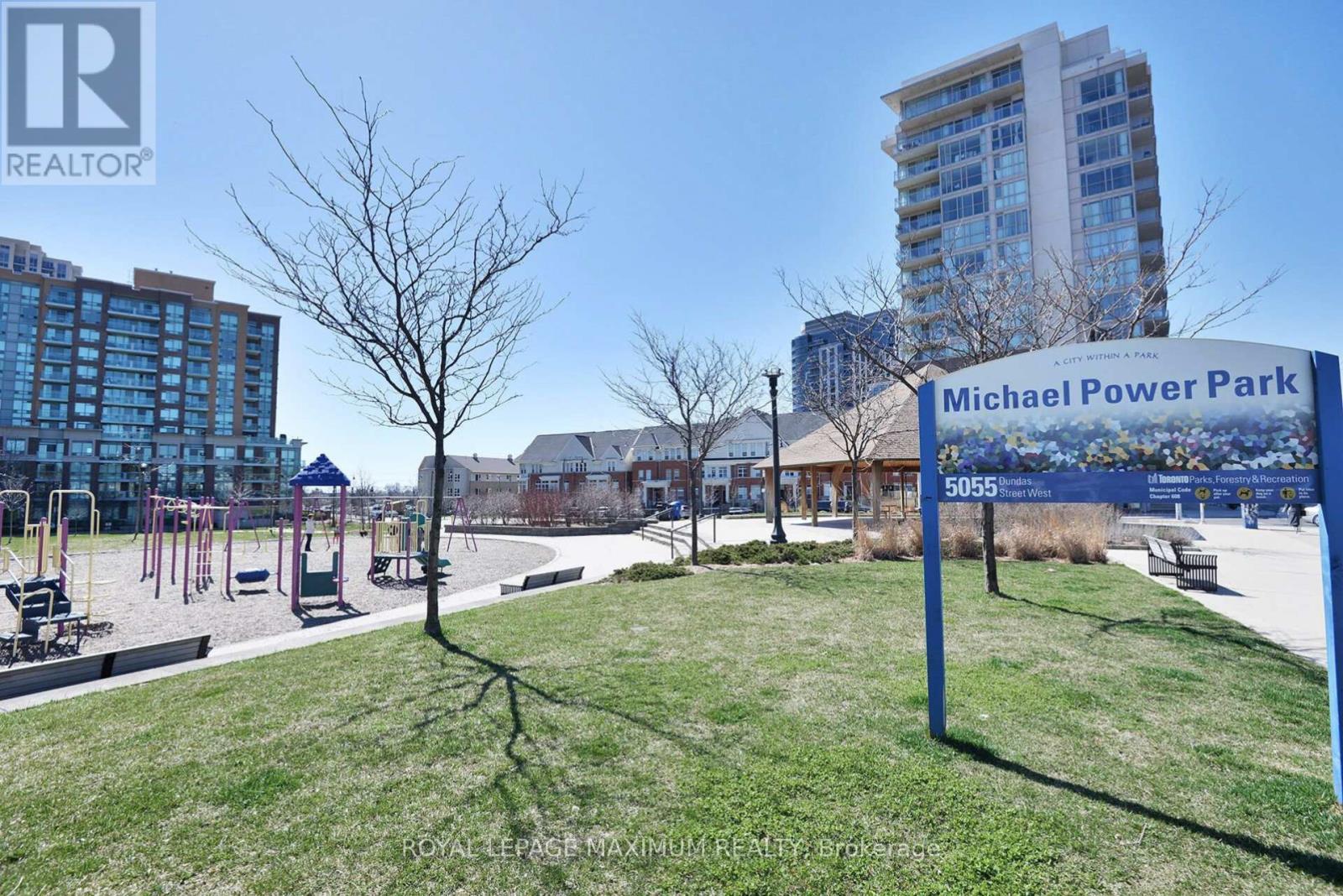 












511 - 5101 DUNDAS STREET W

,
Toronto,




Ontario
M9A5G8

