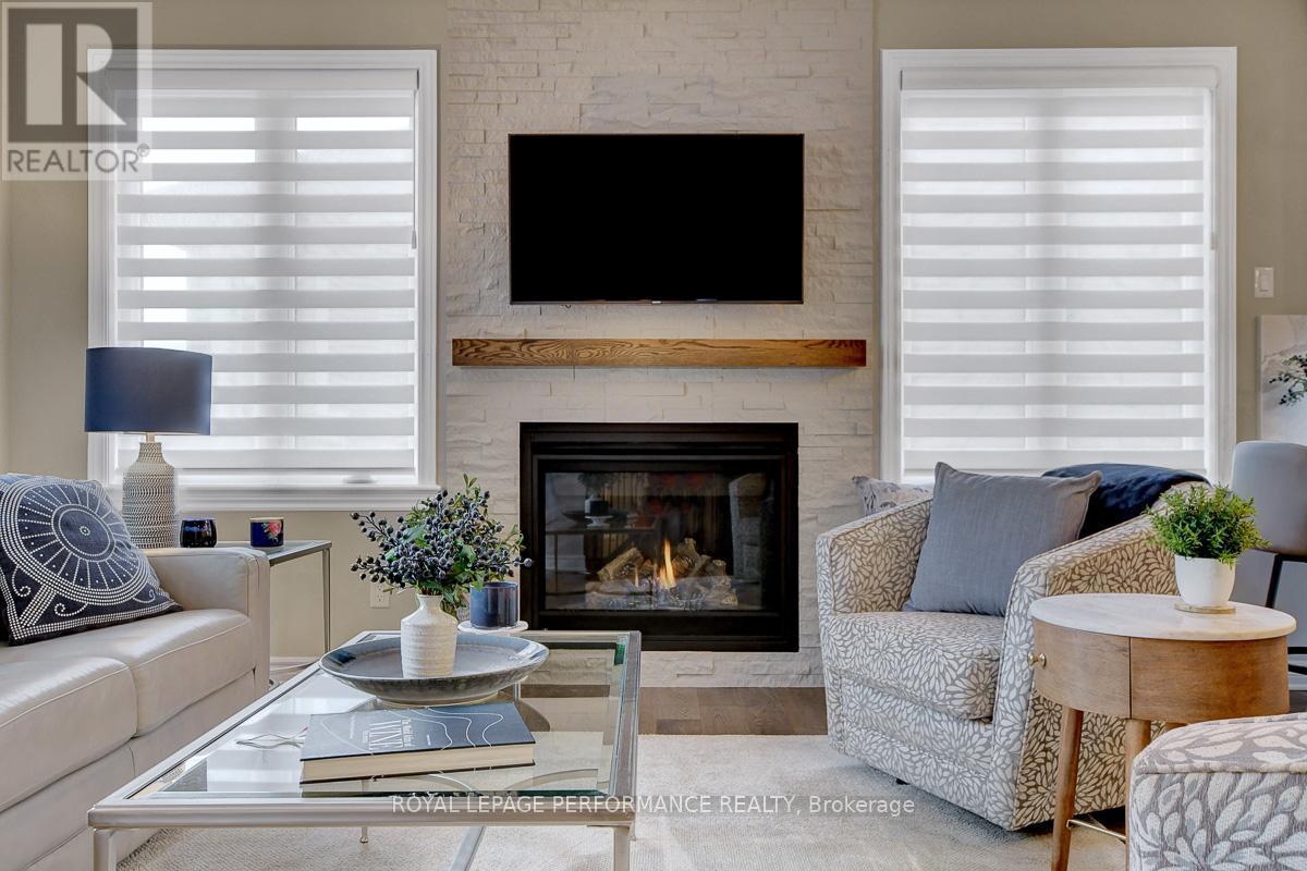 












104 YORK CROSSING

,
Russell,




Ontario
K4R1C5

