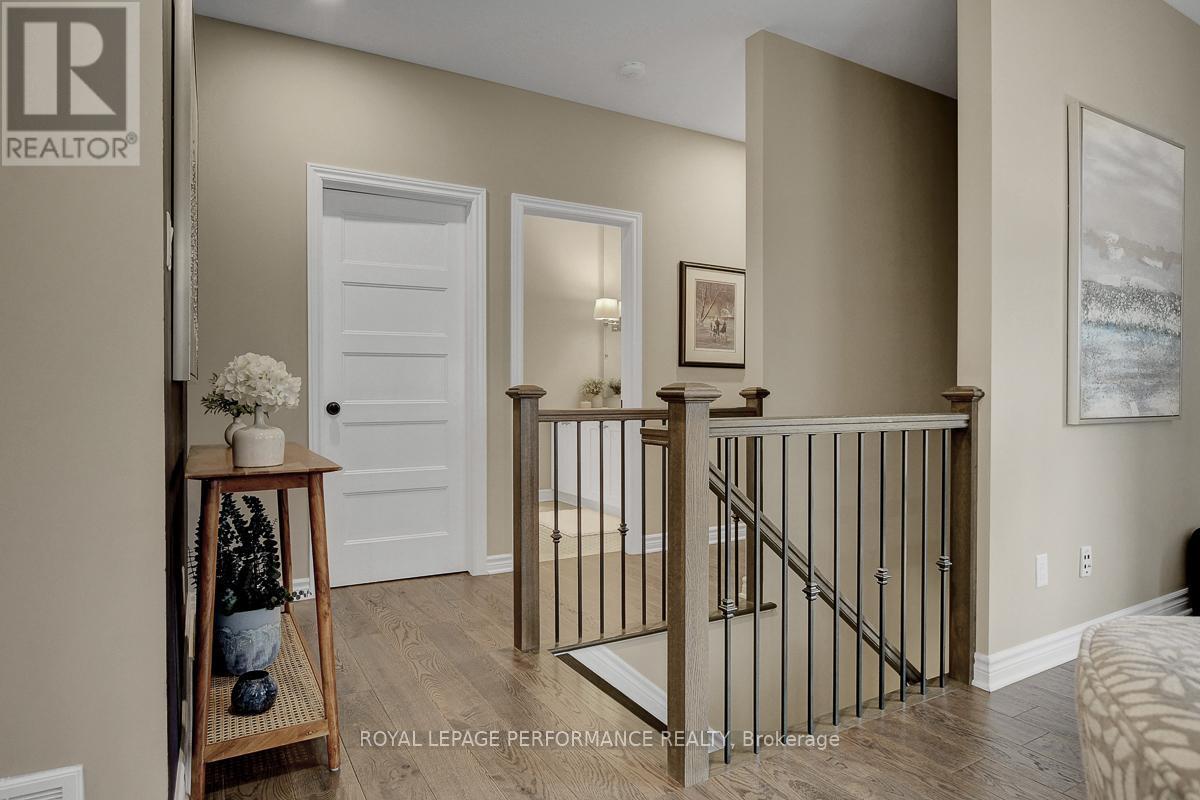 












104 YORK CROSSING

,
Russell,




Ontario
K4R1C5

