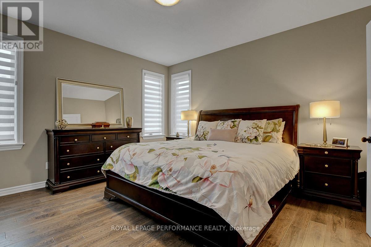 












104 YORK CROSSING

,
Russell,




Ontario
K4R1C5

