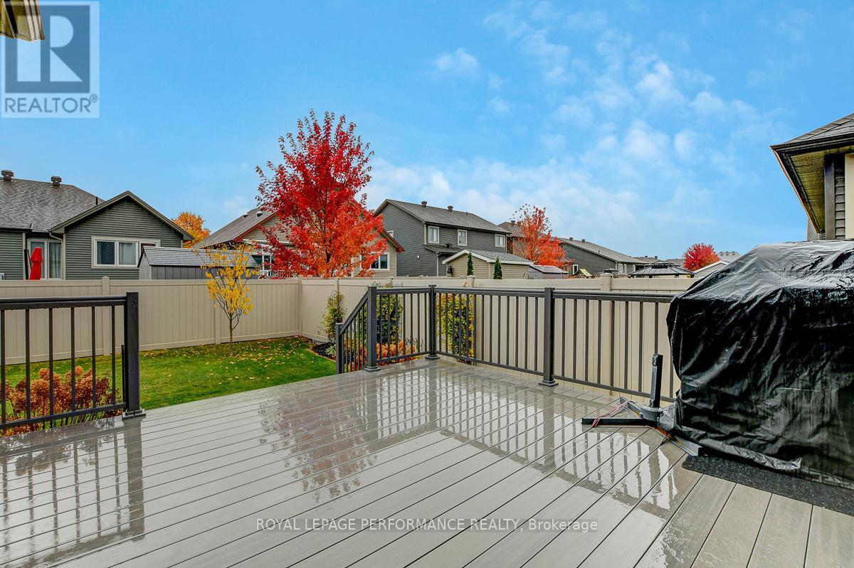 












104 YORK CROSSING

,
Russell,




Ontario
K4R1C5

