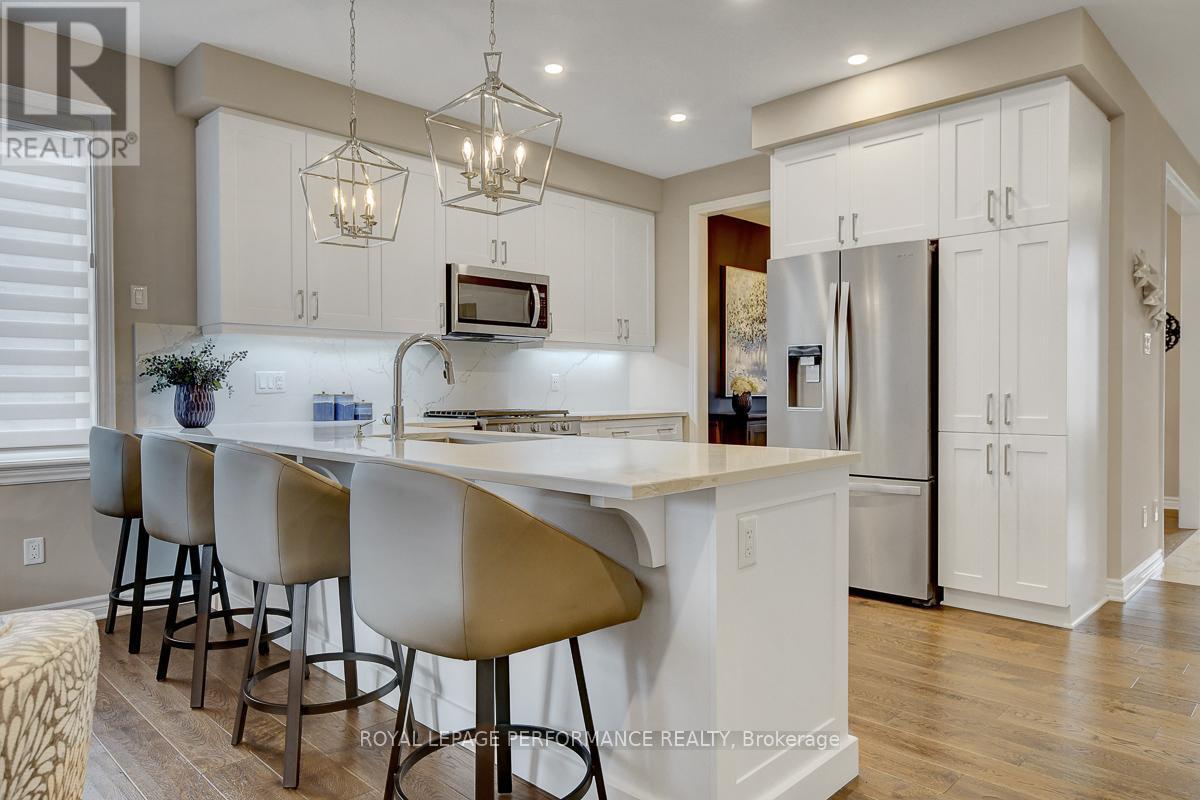 












104 YORK CROSSING

,
Russell,




Ontario
K4R1C5

