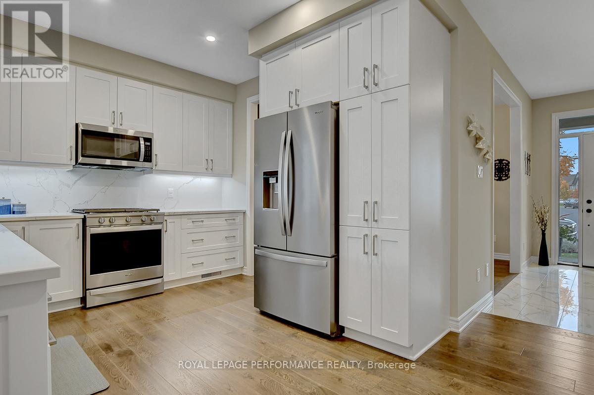 












104 YORK CROSSING

,
Russell,




Ontario
K4R1C5

