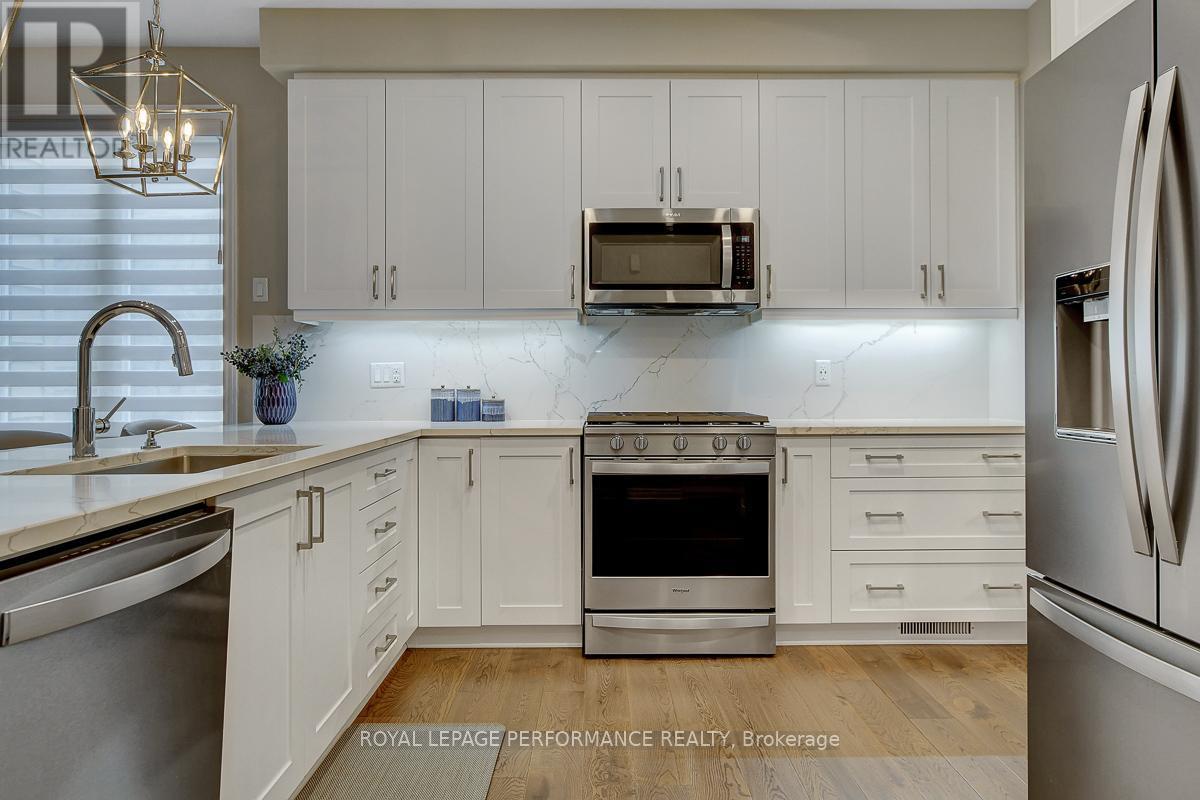 












104 YORK CROSSING

,
Russell,




Ontario
K4R1C5

