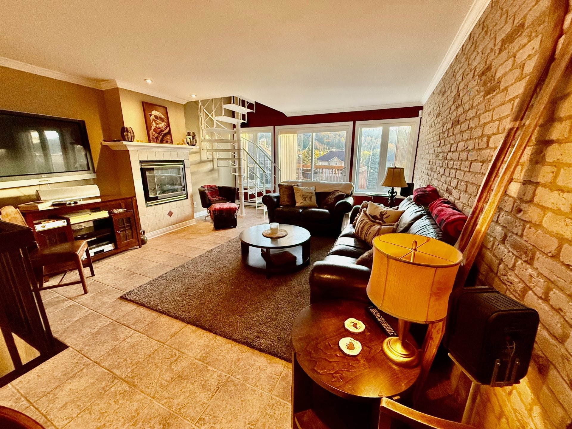 









167


Av. St-Denis

,
Saint-Sauveur,




QC
J0R1R3

