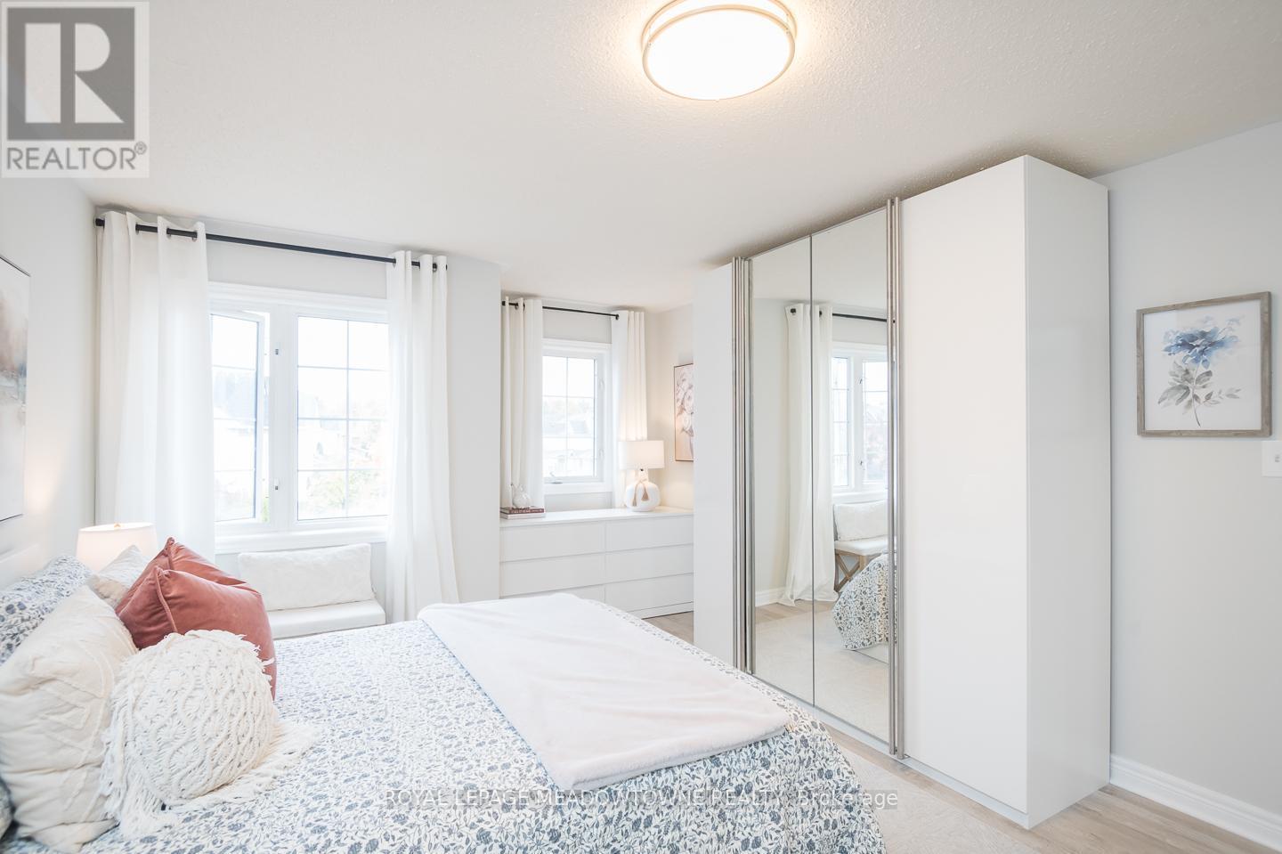 












1311 WELLER CROSS

,
Milton,




Ontario
L9T6K4

