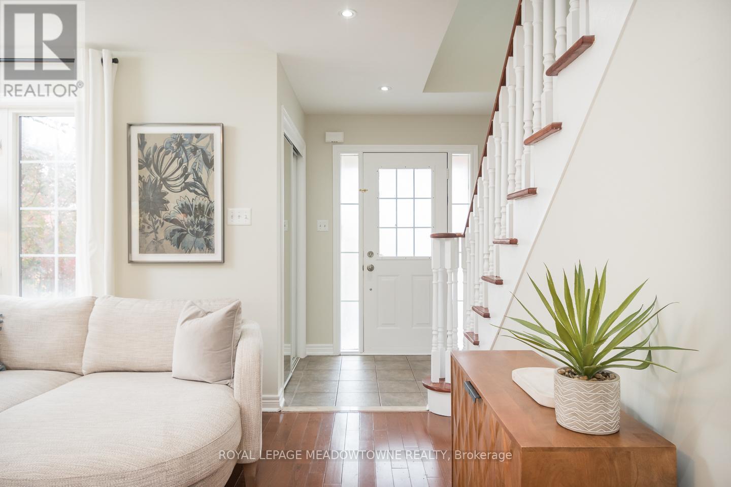












1311 WELLER CROSS

,
Milton,




Ontario
L9T6K4

