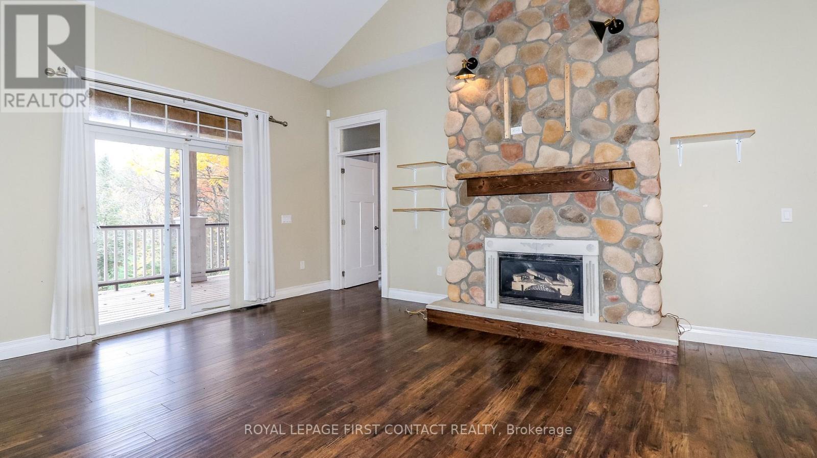 












2 PORTER LANE

,
Kawartha Lakes,




Ontario
K0M1K0

