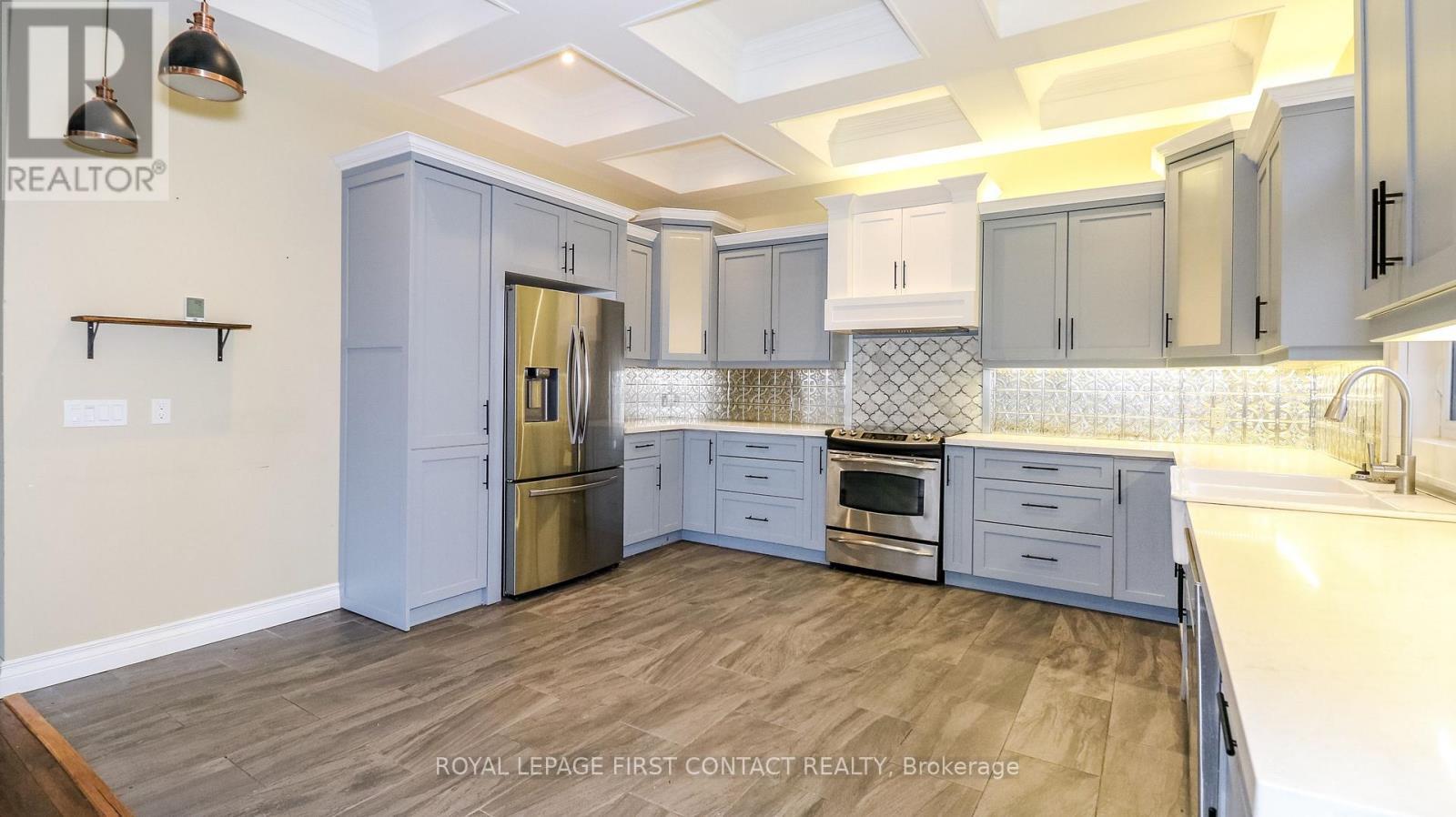 












2 PORTER LANE

,
Kawartha Lakes,




Ontario
K0M1K0

