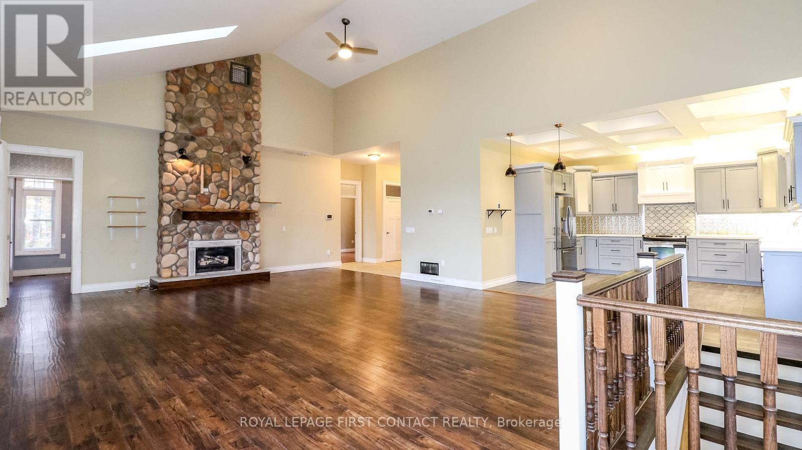 












2 PORTER LANE

,
Kawartha Lakes,




Ontario
K0M1K0

