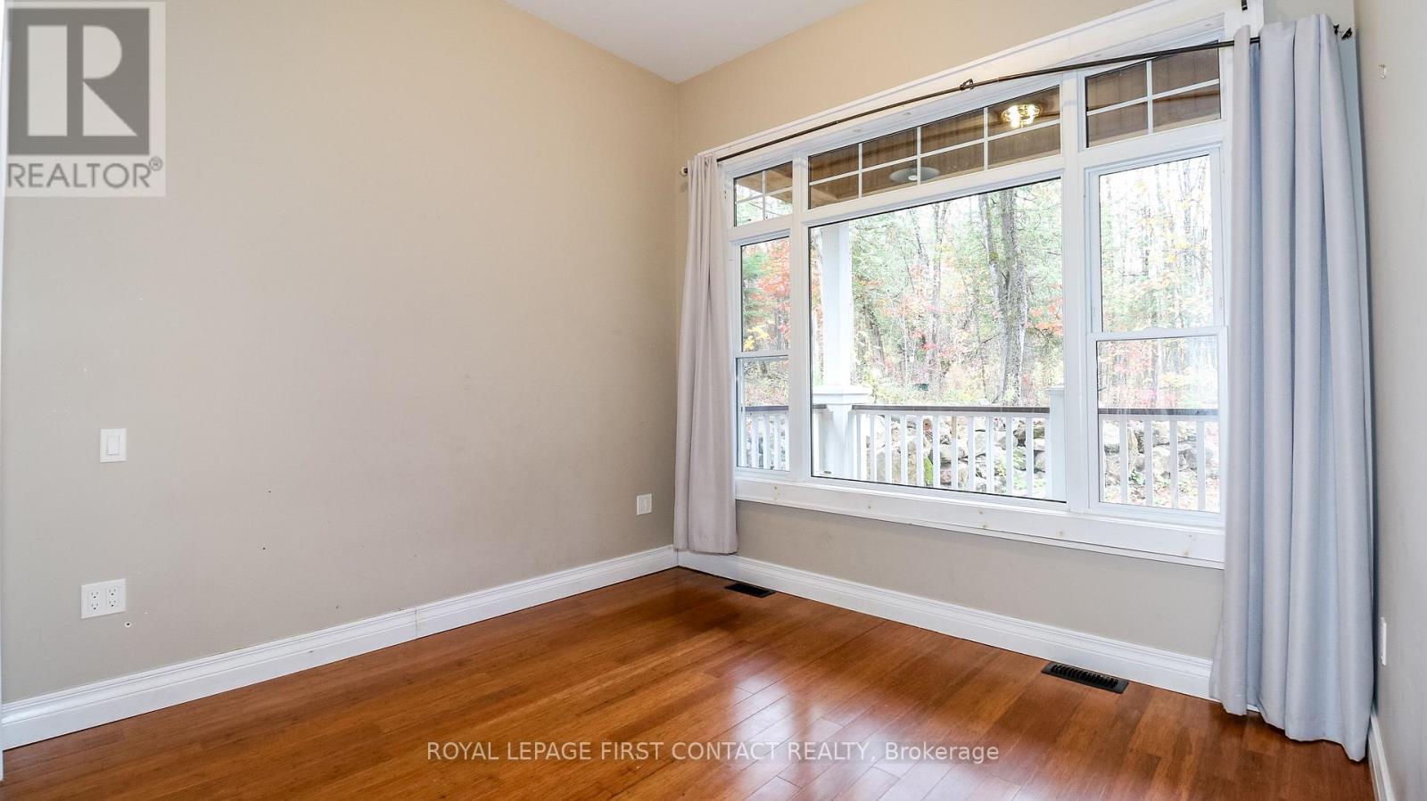 












2 PORTER LANE

,
Kawartha Lakes,




Ontario
K0M1K0

