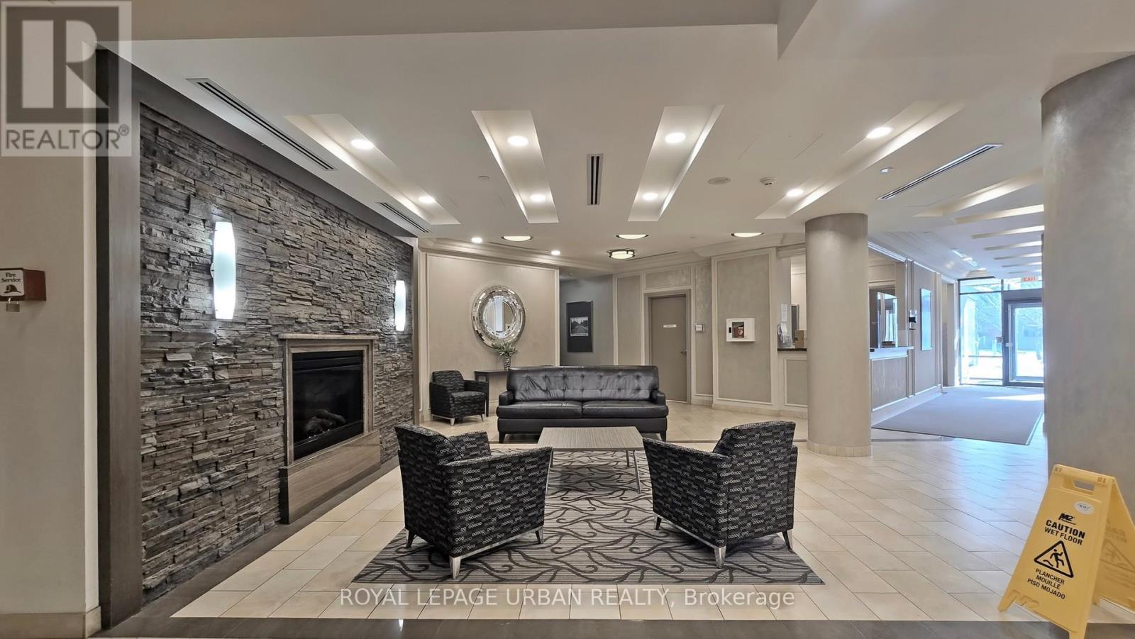 












428 - 60 HEINTZMAN STREET

,
Toronto,




Ontario
M6P5A1

