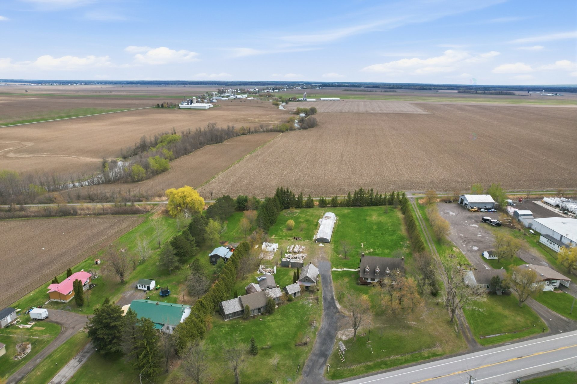 









1305


Boul. St-Jean-Baptiste O.

,
Sainte-Martine,




QC
J0S1V0

