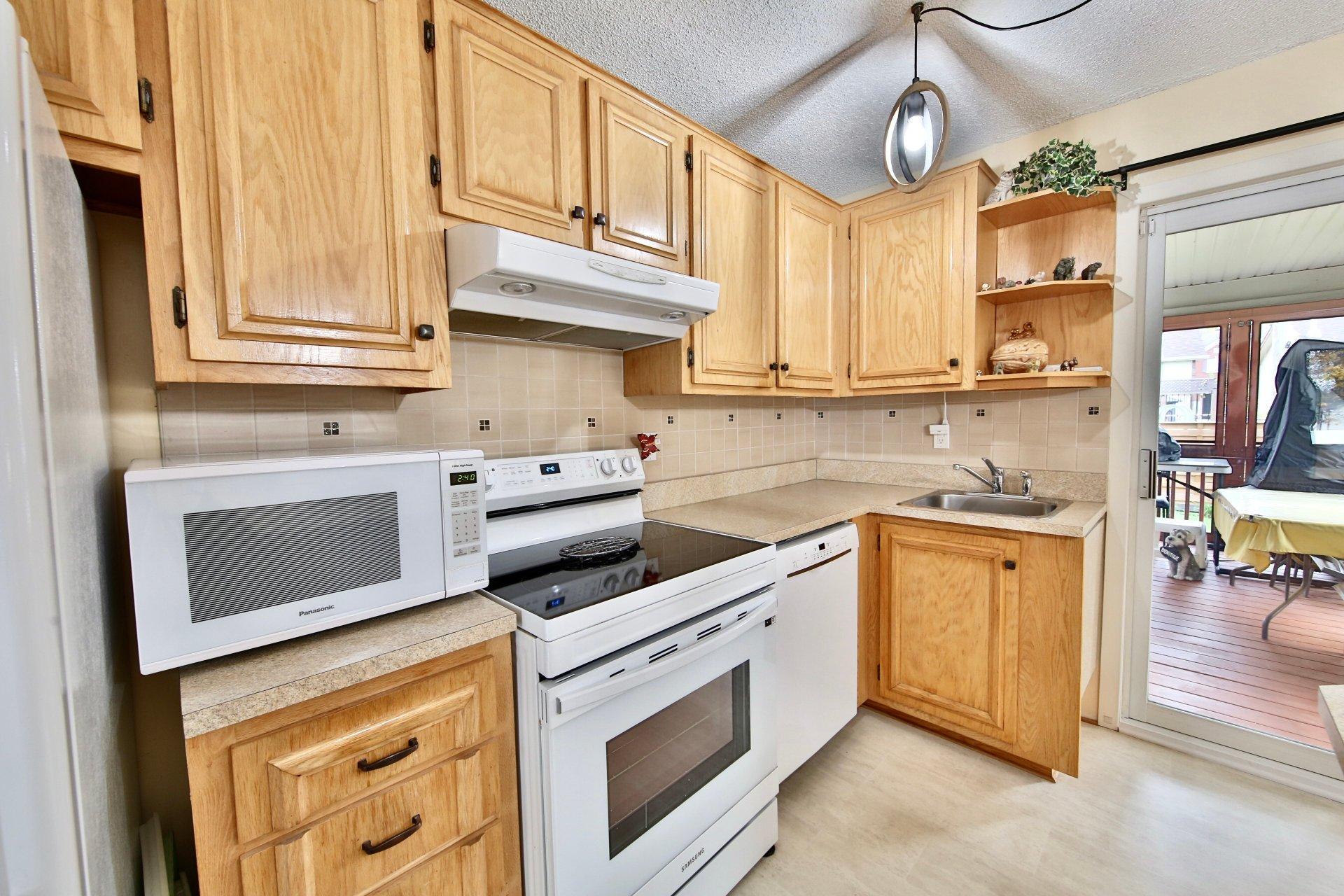 









3819


Rue Sirois

,
Longueuil (Saint-Hubert),




QC
J3Y7B7

