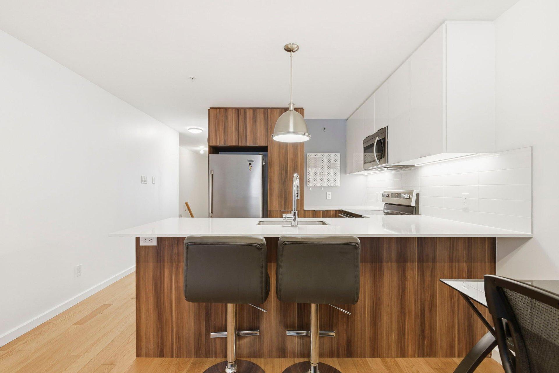 









564


Rue Nicolet

,
Montréal (Mercier/Hochelaga-Maisonneuve),




QC
H1W0C2

