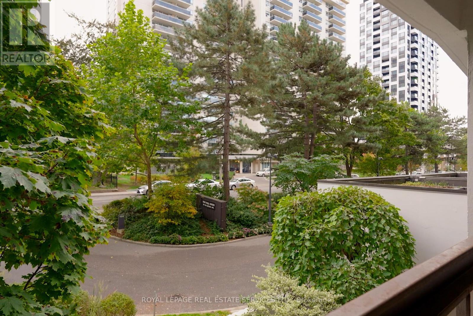 












115 - 100 QUEBEC AVENUE

,
Toronto,




Ontario
M6P4B8

