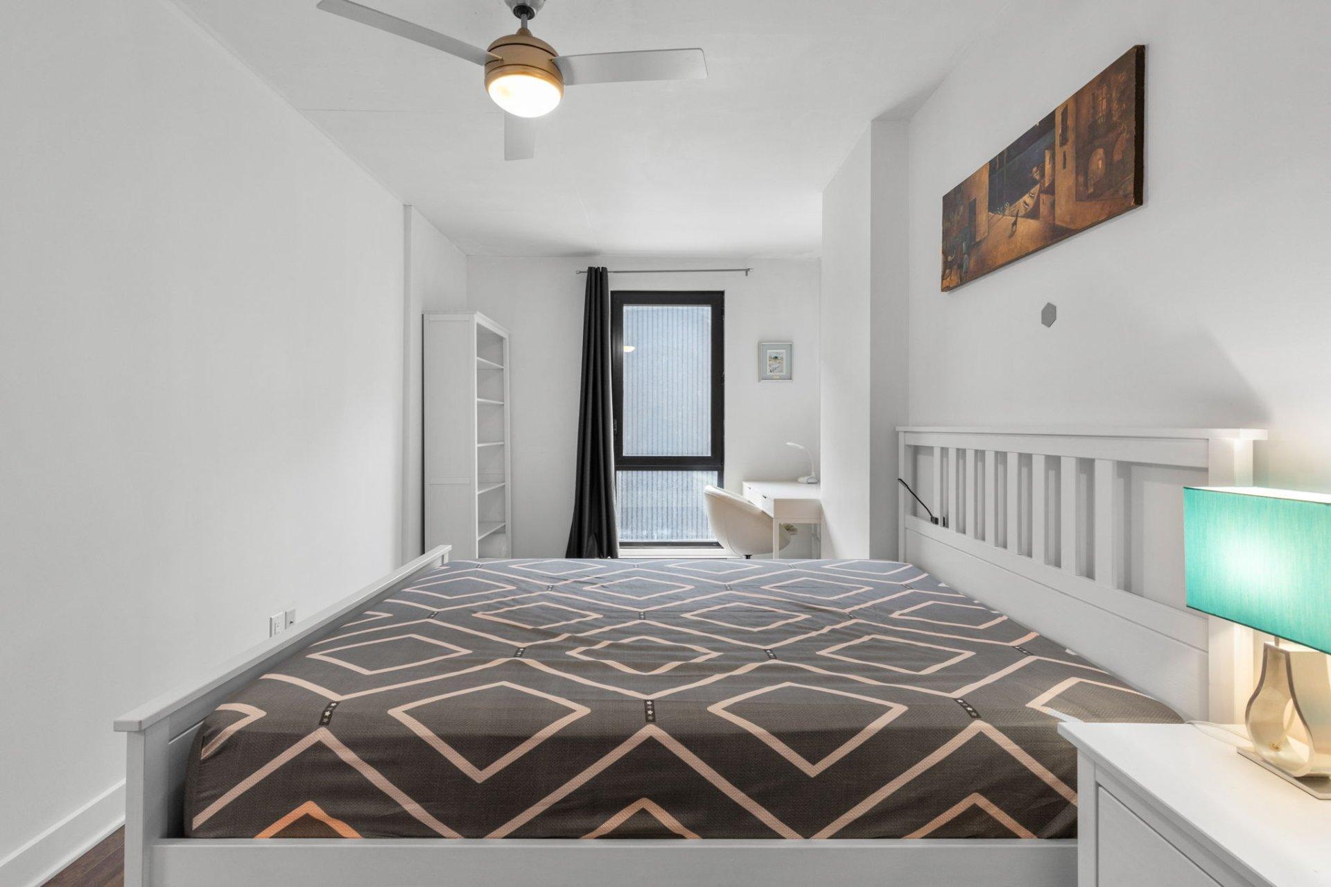 









1414


Rue Chomedey

, 547,
Montréal (Ville-Marie),




QC
H3H0A2

