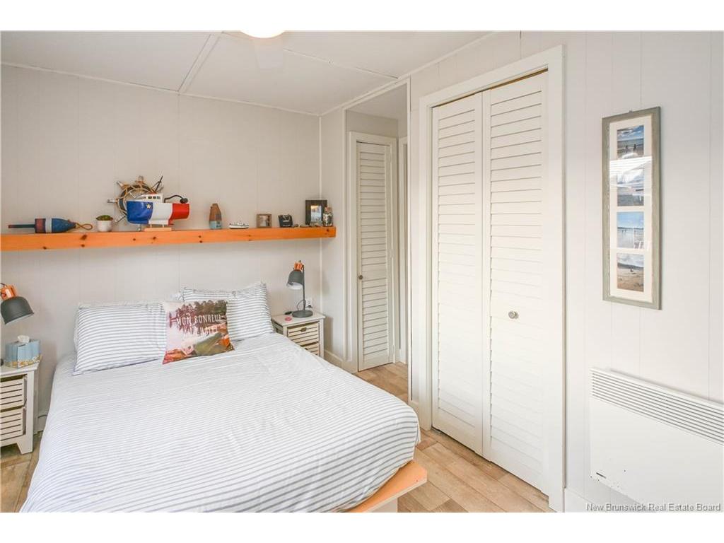 









27 - 29


Bertie

ST,
Val-Comeau,




NB
E1X 4J7

