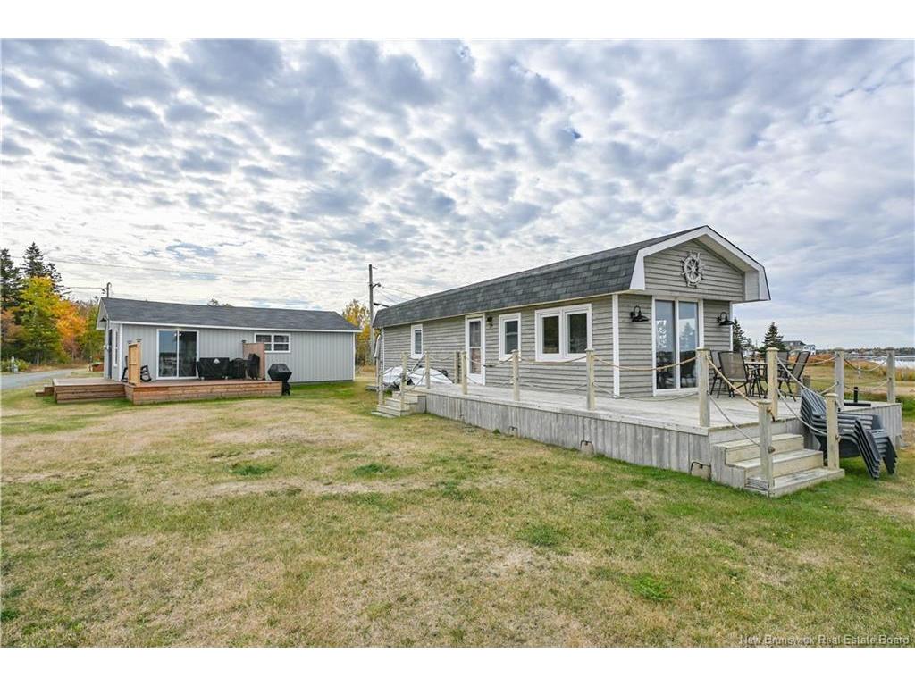 









27 - 29


Bertie

ST,
Val-Comeau,




NB
E1X 4J7

