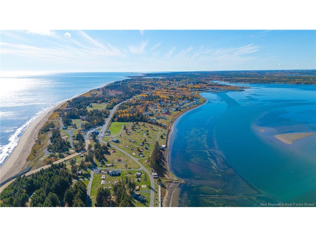









27 - 29


Bertie

ST,
Val-Comeau,




NB
E1X 4J7

