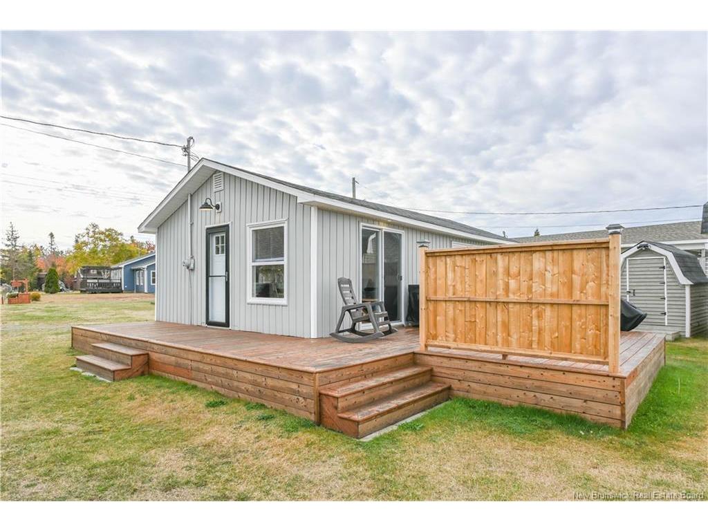 









27 - 29


Bertie

ST,
Val-Comeau,




NB
E1X 4J7

