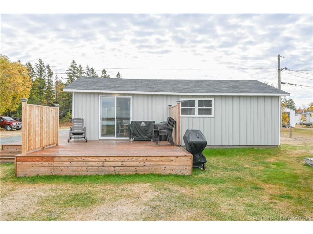 









27 - 29


Bertie

ST,
Val-Comeau,




NB
E1X 4J7

