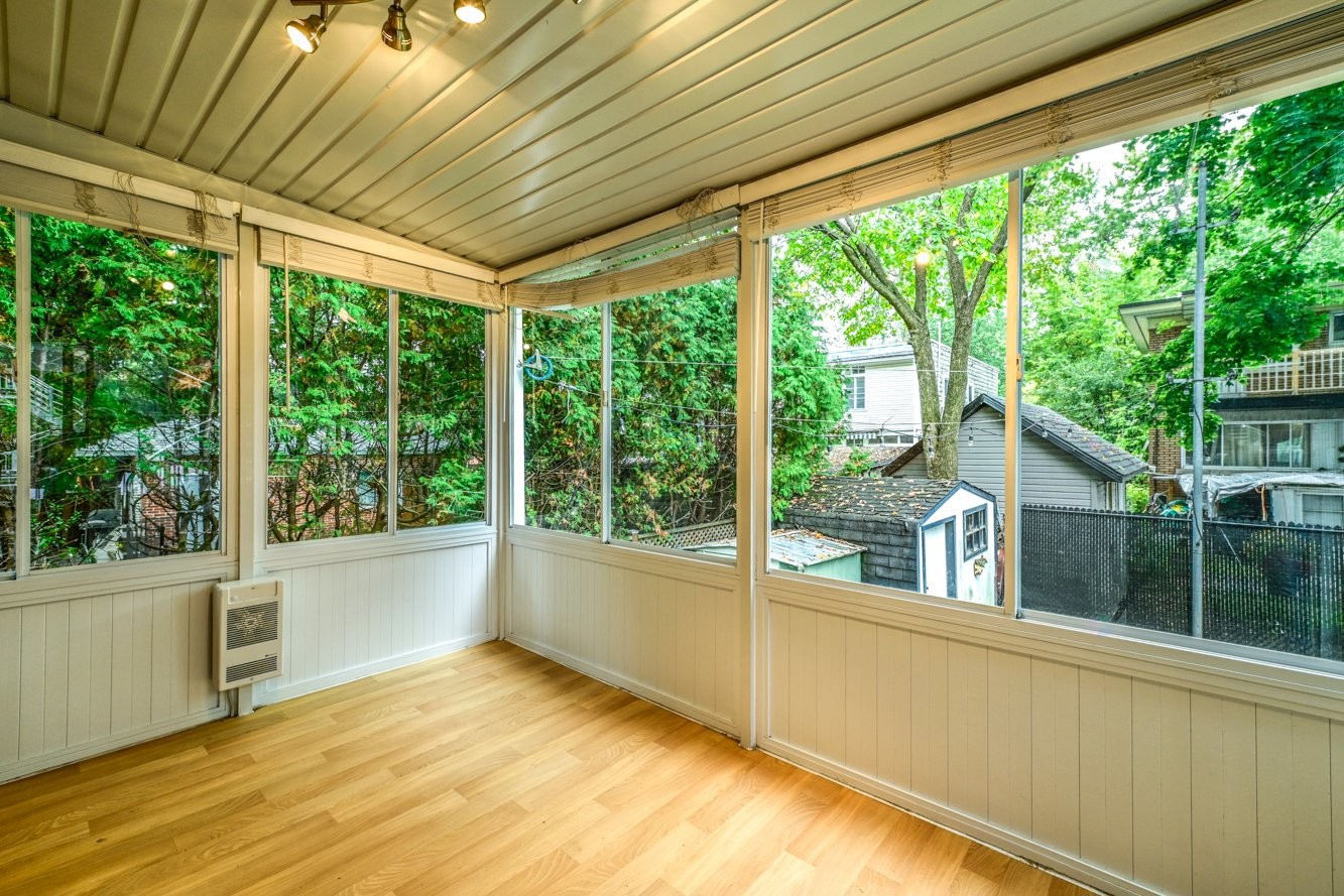 









12220

 - 12224


Rue Valmont

,
Montréal (Ahuntsic-Cartierville),




QC
H3M2V8

