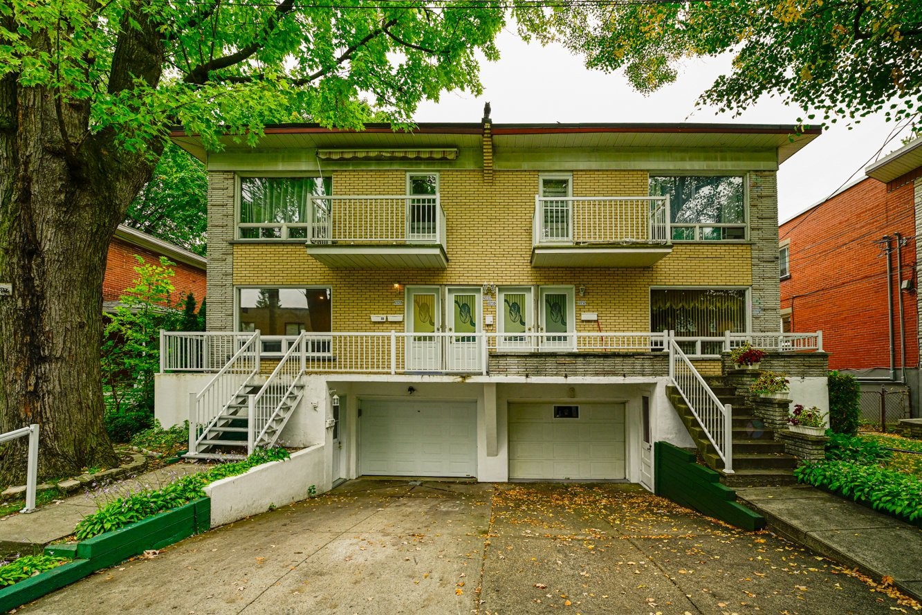 









12220

 - 12224


Rue Valmont

,
Montréal (Ahuntsic-Cartierville),




QC
H3M2V8

