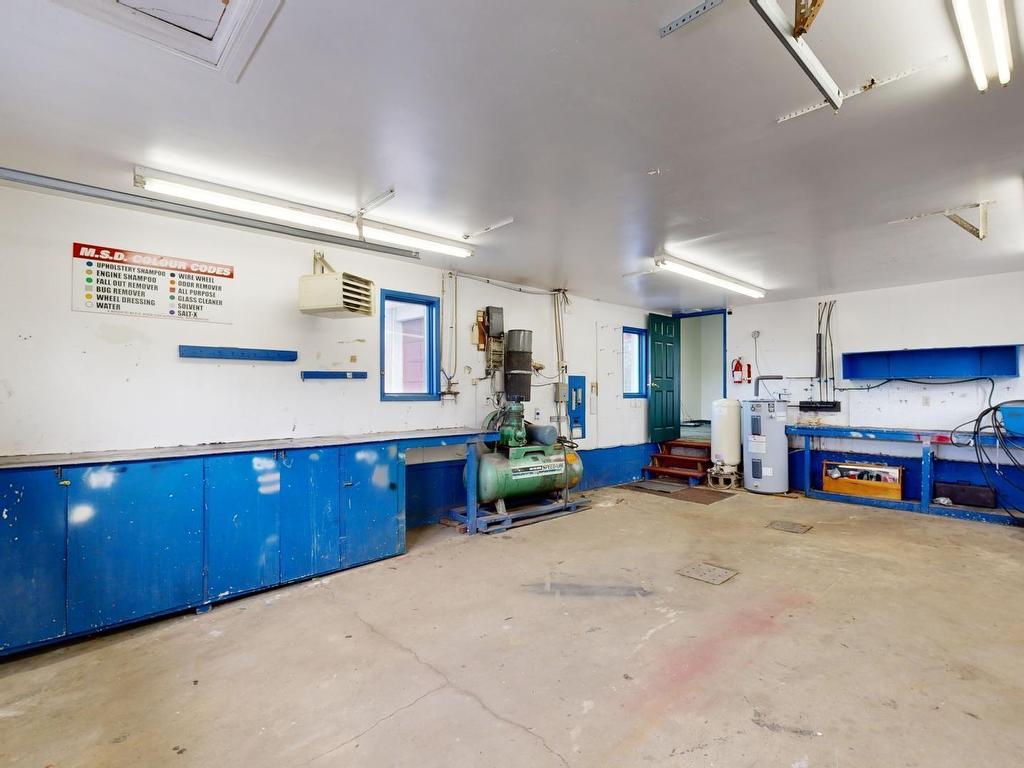 












9220 Highway 7

,
Head Of Jeddore,




NS
B0J 1P0

