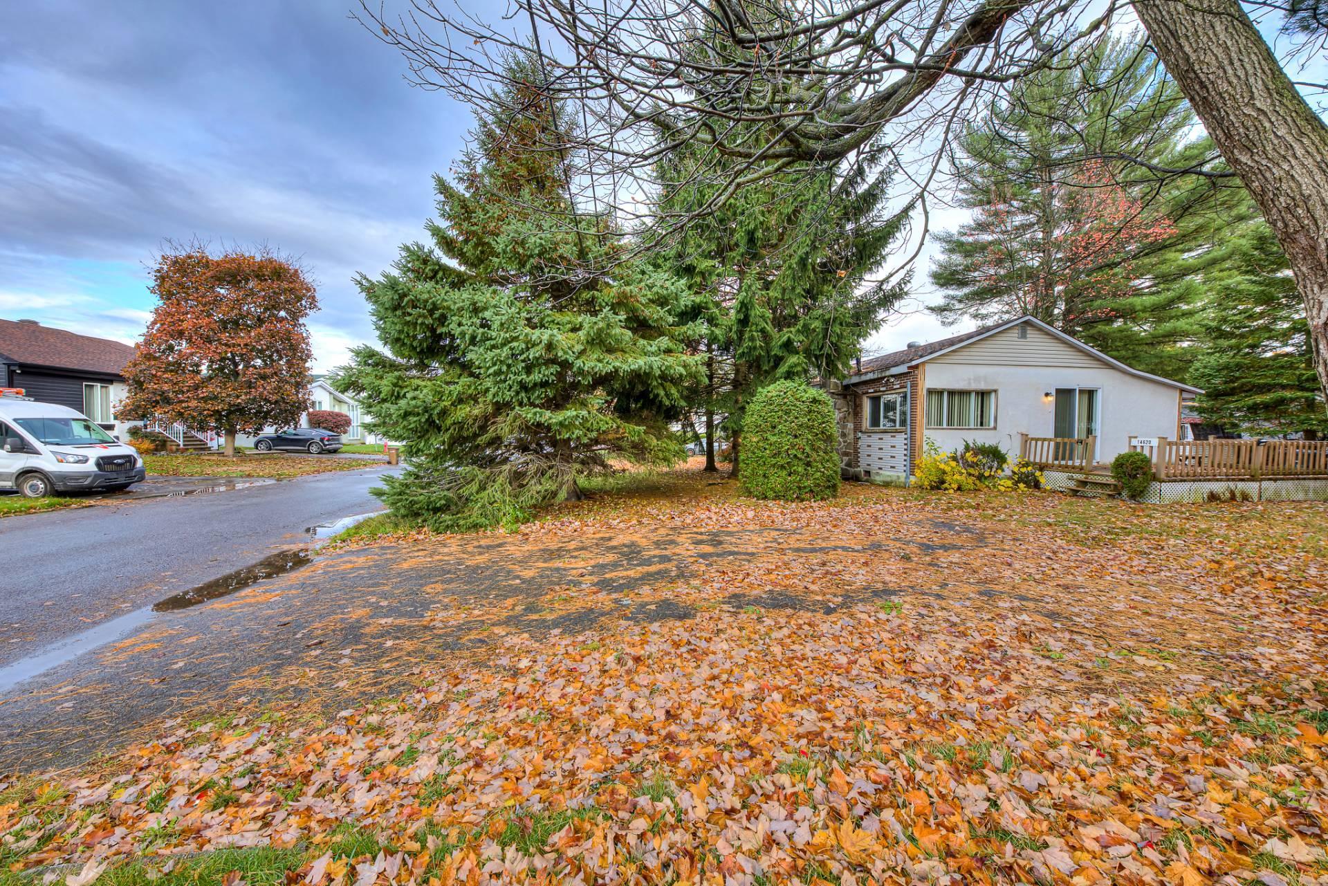 









14620


Rue Gilbert

,
Mirabel,




QC
J7N1Y5

