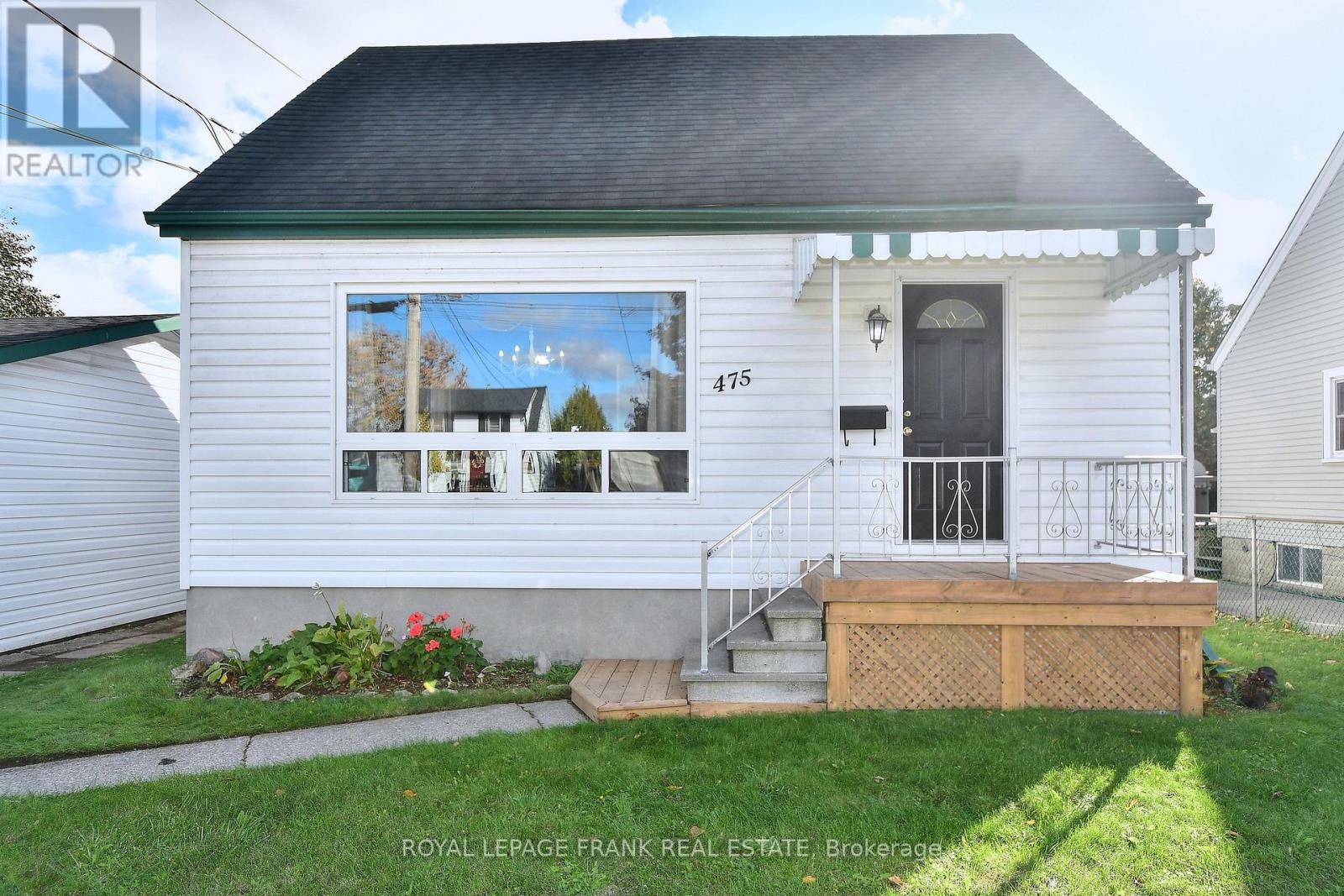 












475 BRIOUX AVENUE

,
Peterborough (Otonabee Ward 1),




Ontario
K9J4G6

