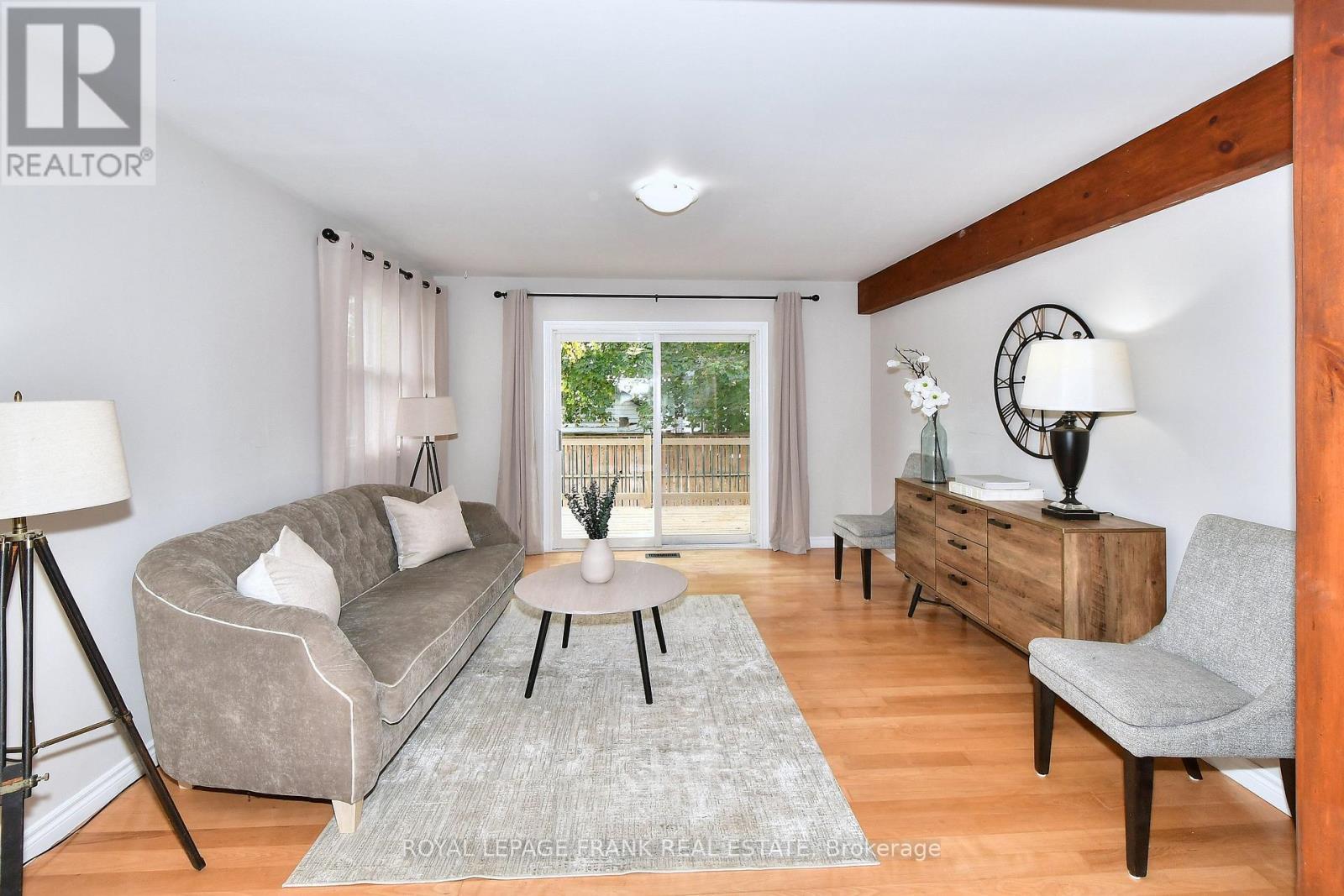 












475 BRIOUX AVENUE

,
Peterborough (Otonabee Ward 1),




Ontario
K9J4G6

