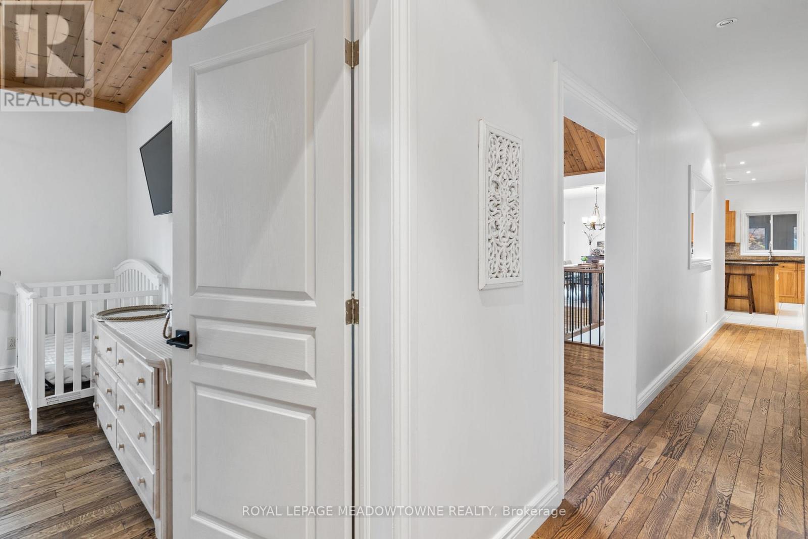 












1658 HOSPITALITY ROAD

,
Minden Hills,




Ontario
K0M2K0

