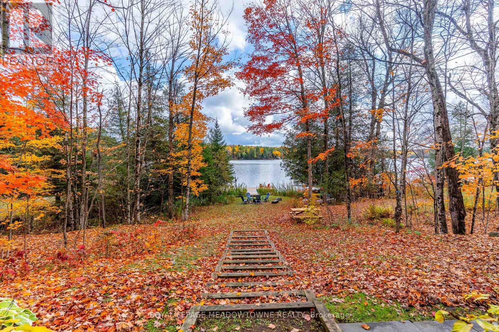 












1658 HOSPITALITY ROAD

,
Minden Hills,




Ontario
K0M2K0

