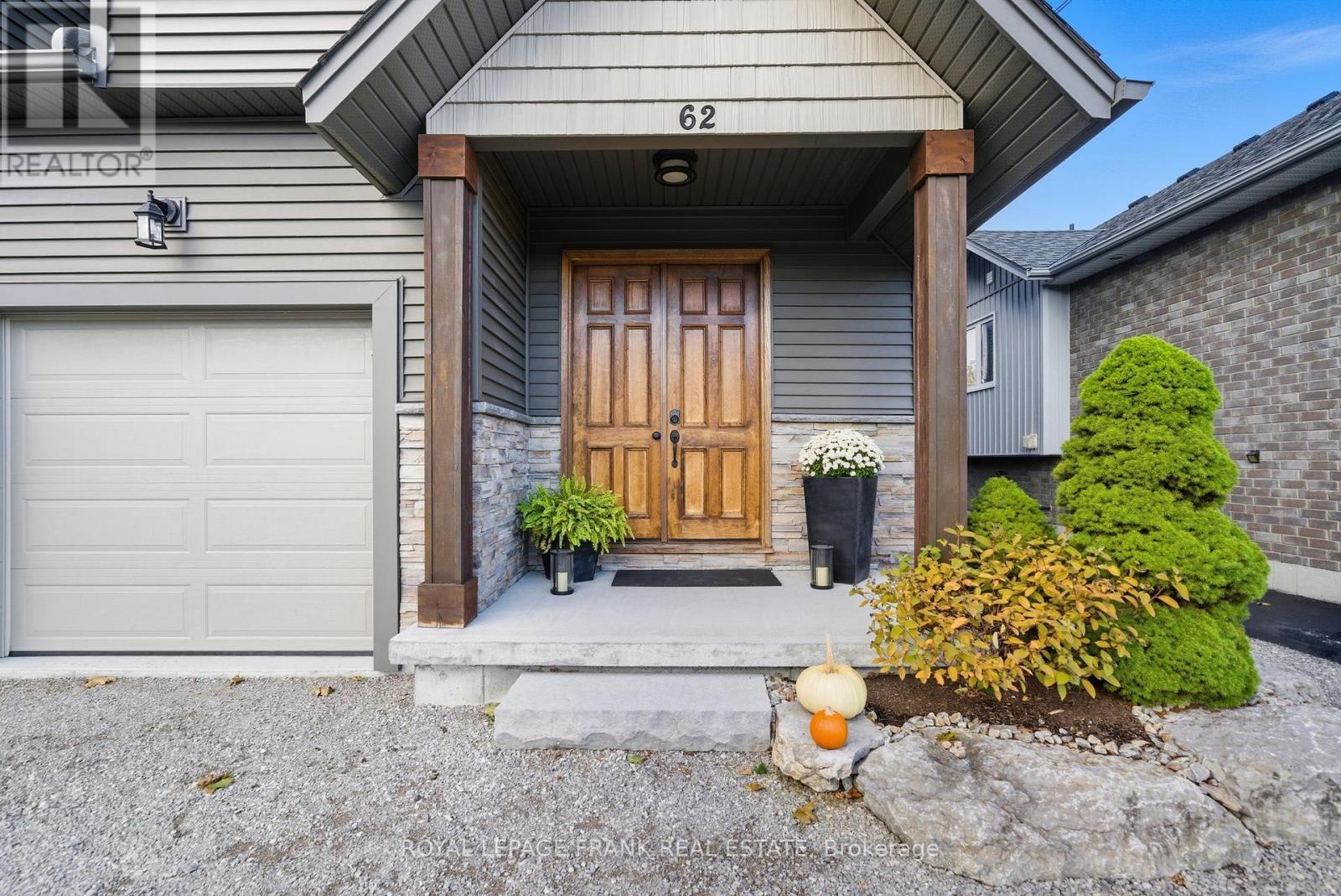 












62 HELEN STREET

,
Kawartha Lakes (Bobcaygeon),




Ontario
K0M1A0

