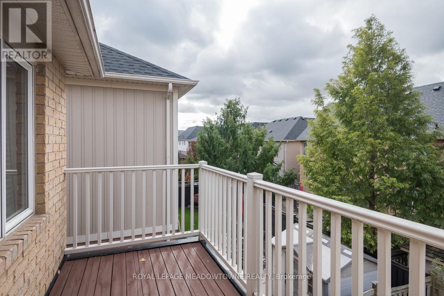 












720 LINGEN CRESCENT

,
Milton,




Ontario
L9T0E5

