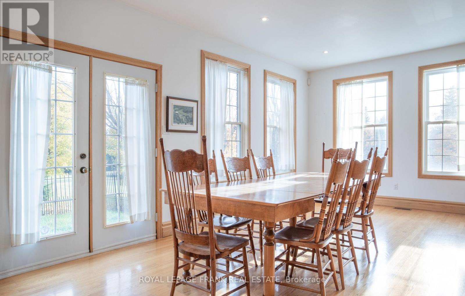 












556 HWY 7A HIGHWAY

,
Kawartha Lakes (Manvers),







Ontario
L0A1A0

