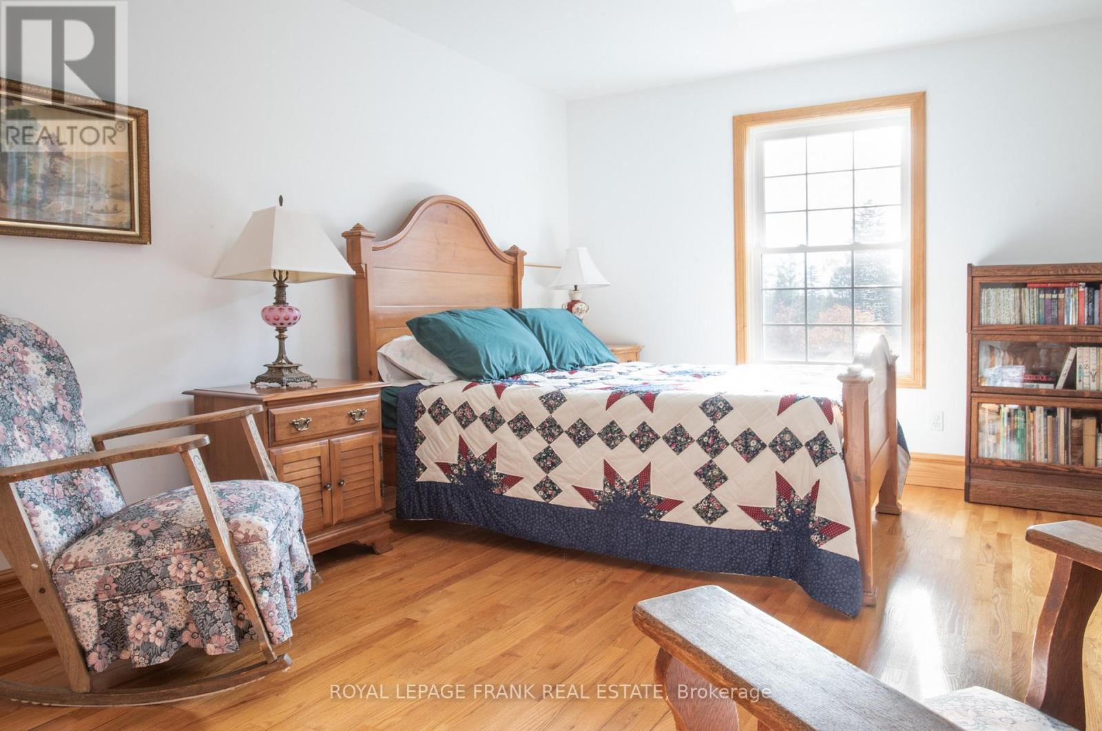 












556 HWY 7A HIGHWAY

,
Kawartha Lakes (Manvers),







Ontario
L0A1A0

